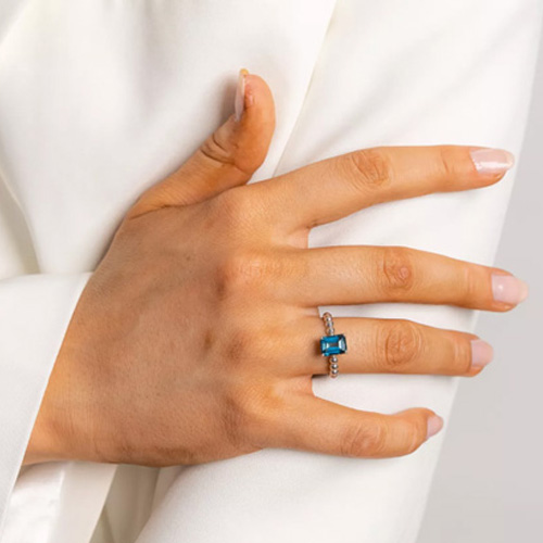 Anillos con piedras